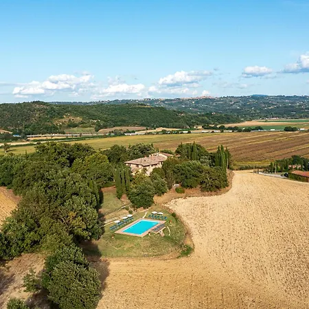 Palazzo Con Piscina E Ac - * チェトーナ