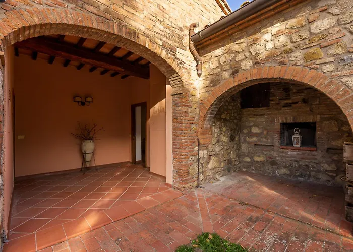 Palazzo Con Piscina E Ac - * Cetona