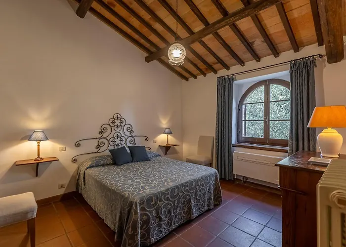 Palazzo Con Piscina E Ac - * Cetona